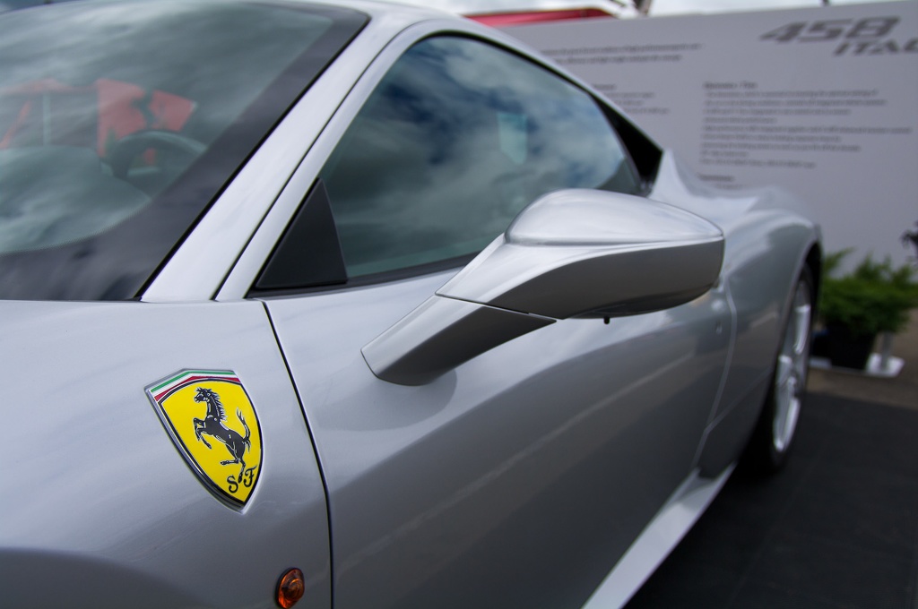 ArtOfFerrari2010-075.jpg