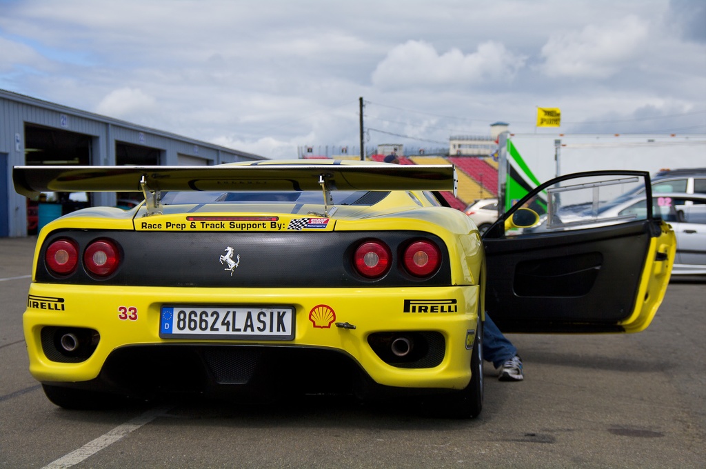 ArtOfFerrari2010-043.jpg