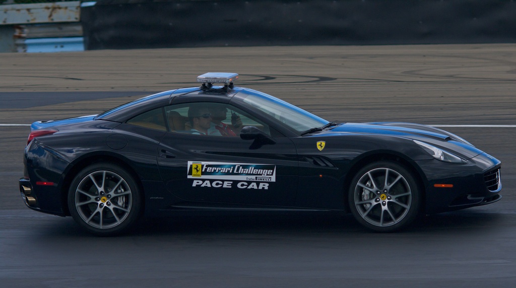 ArtOfFerrari2010-090.jpg