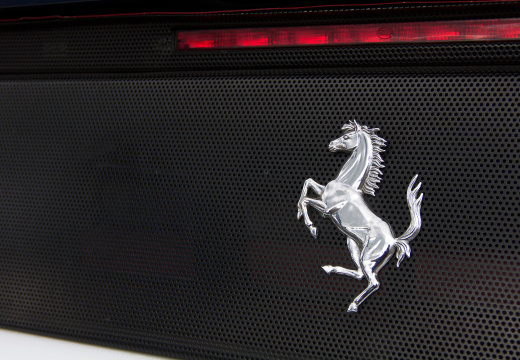 ArtOfFerrari2010-016