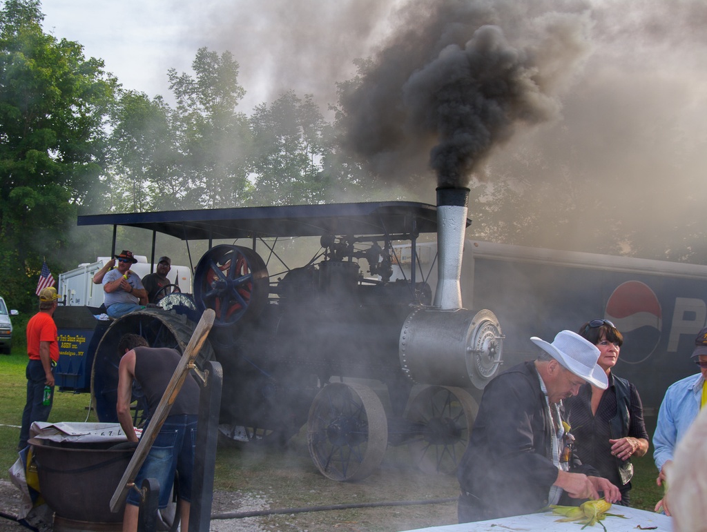 AlexanderSteamShow-100910-09.jpg