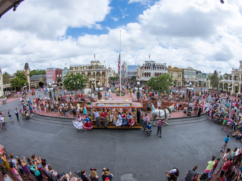 WDW201505-136