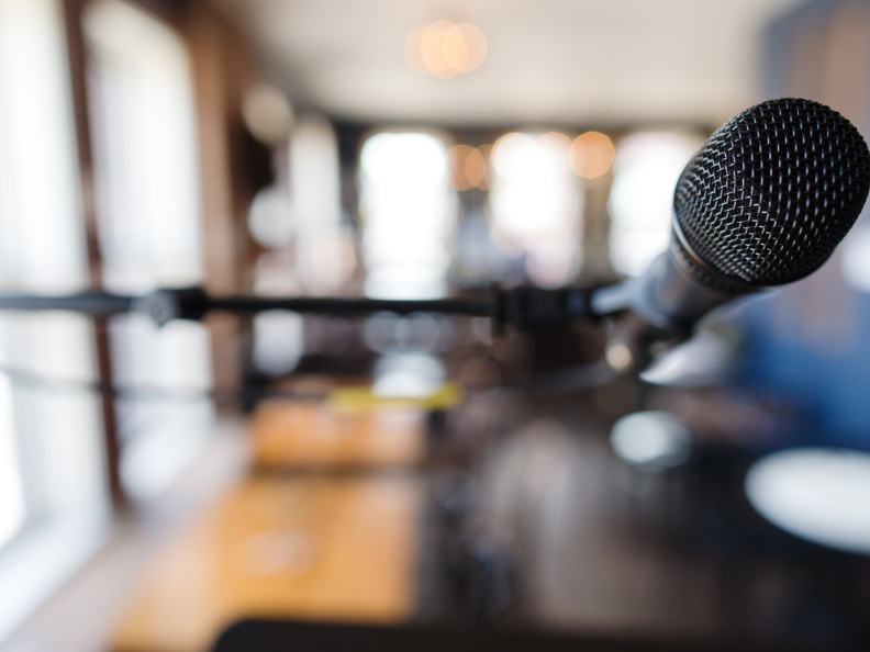 201709 Speak Easy-13