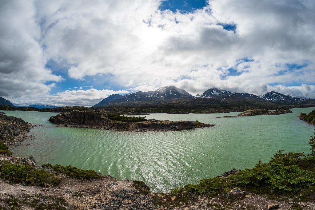 201806 Alaska-340 Summit Lake.jpg