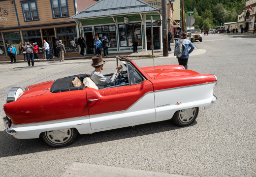 local in Nash Metropolitan