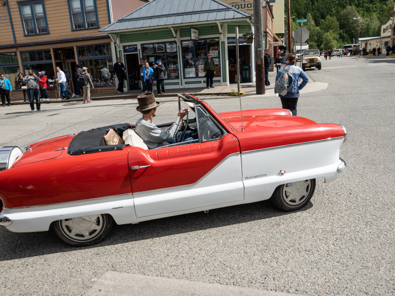 local in Nash Metropolitan