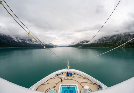 passing through Tarr Inlet