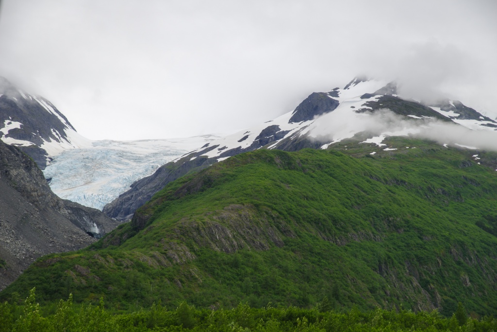 201806 Alaska-554 Glaciers on drive from Whittier to Anchorage.jpg