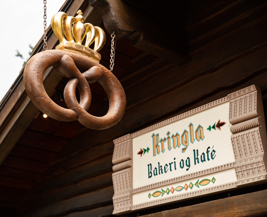 WDW201808-094 Kringla bakery sign.jpg