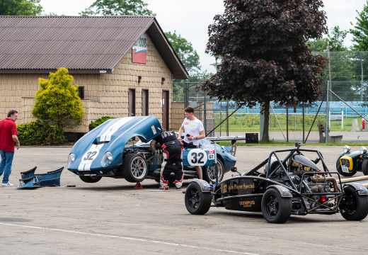 Daytona replica and Ariel Atom