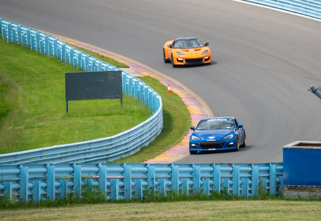 201906 LOONY HPDE-27_Subaru BRZ and Lotus Evora 400.jpg