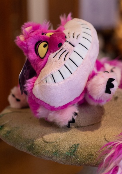 201901 WDW-077 Cheshire Cat on mushroom.jpg