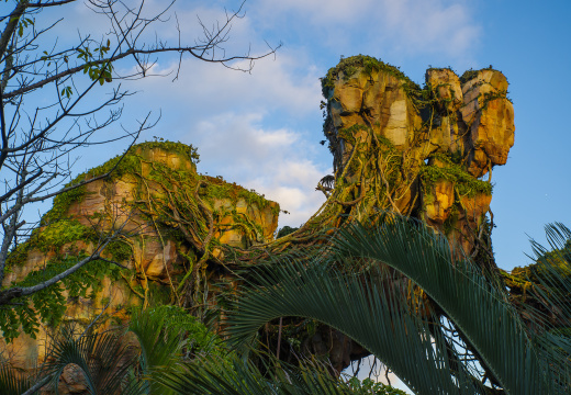 Floating mountains from Flight of Passage queue