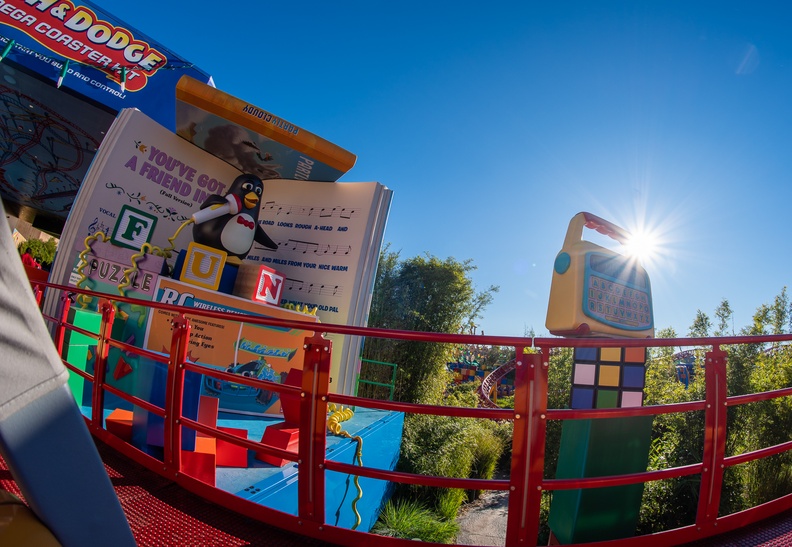 Slinky Dog on-ride