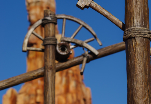 Big Thunder posts