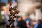 Minnie statue