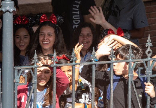 Haunted Mansion queue from Liberty Belle