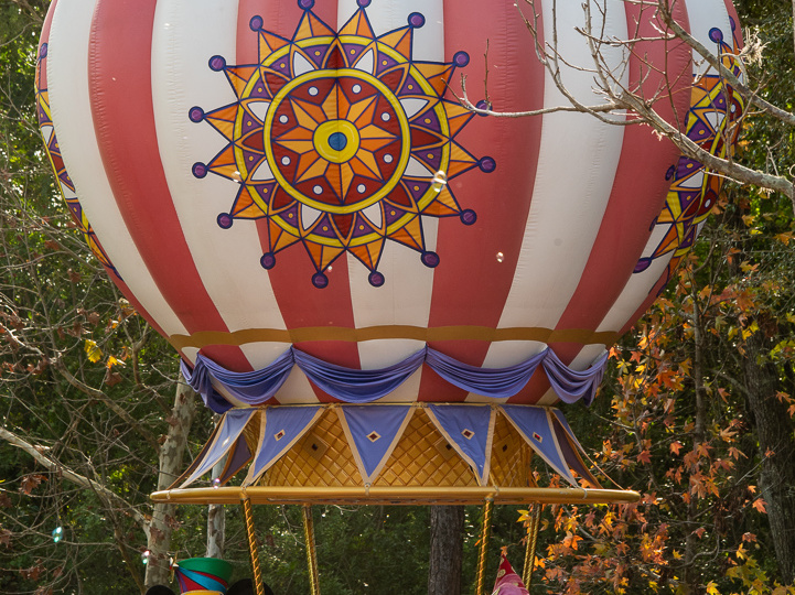 Mickey and Minnie in Festival of Fantasy Parade