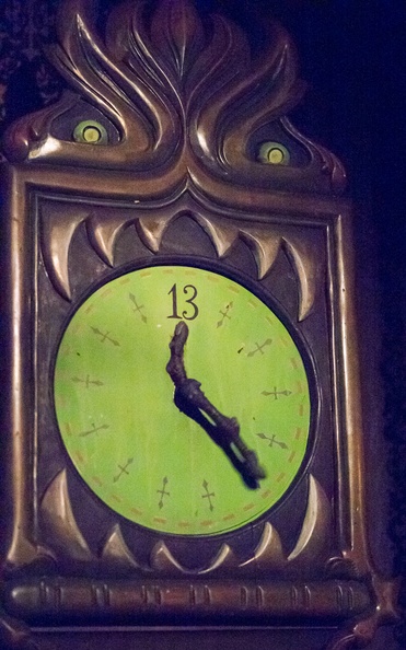 201901 WDW-475 Haunted Mansion on-ride.jpg