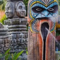 Spitting tikis