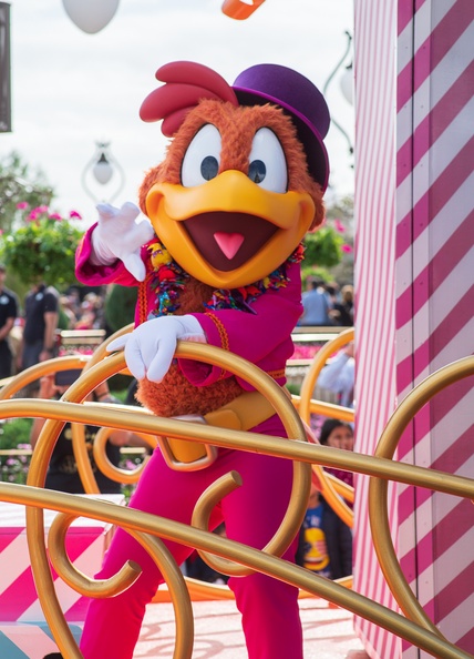 201901 WDW-506 Move It! Shake It! MousekeDance It! Street Party.jpg