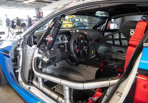 Automatic Racing Aston Martin V8 Vantage GT4