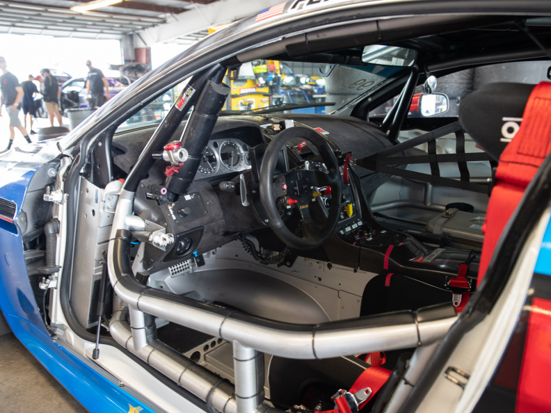 Automatic Racing Aston Martin V8 Vantage GT4