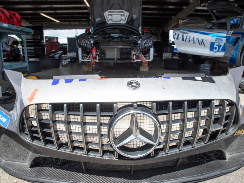 Winward Racing Mercedes-AMG GT4