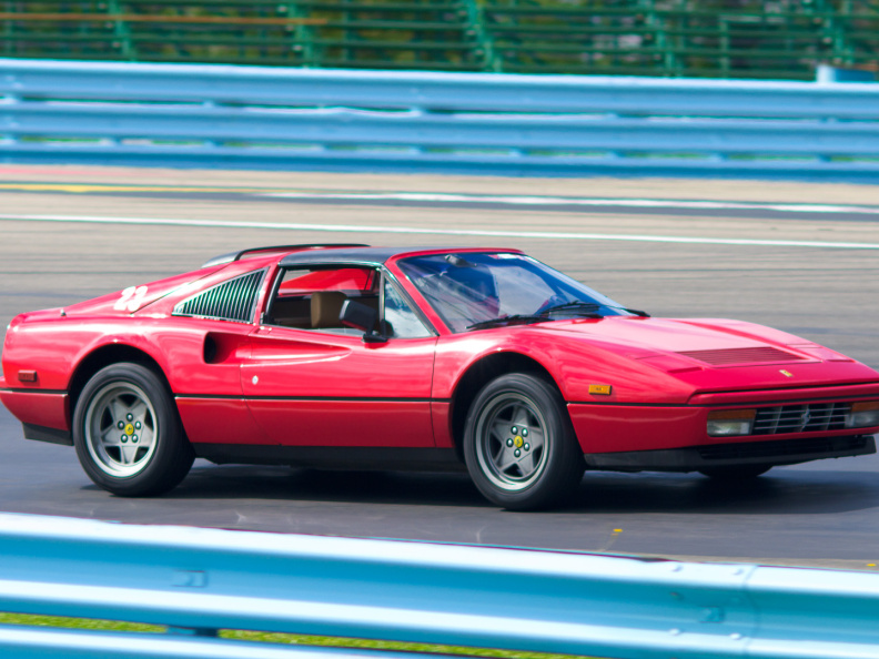 ArtOfFerrari2010-102