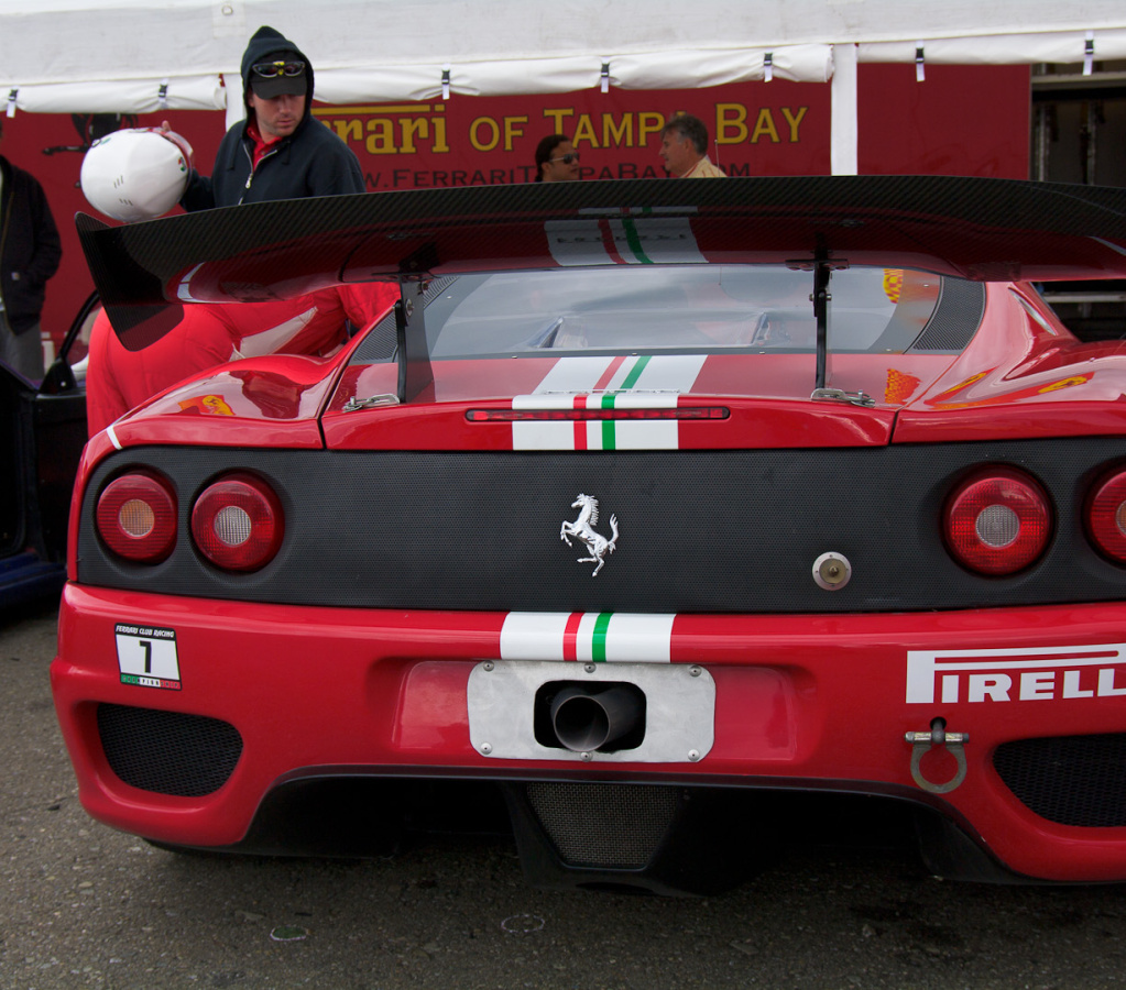 ArtOfFerrari2010-024
