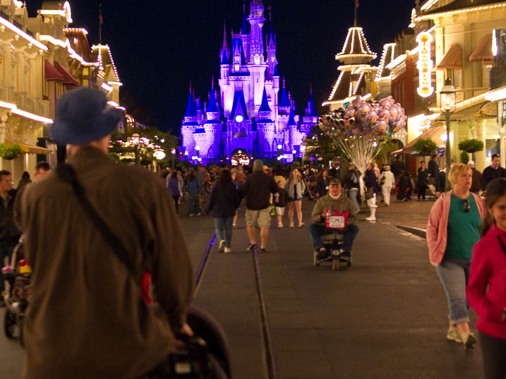 WDW201001-295
