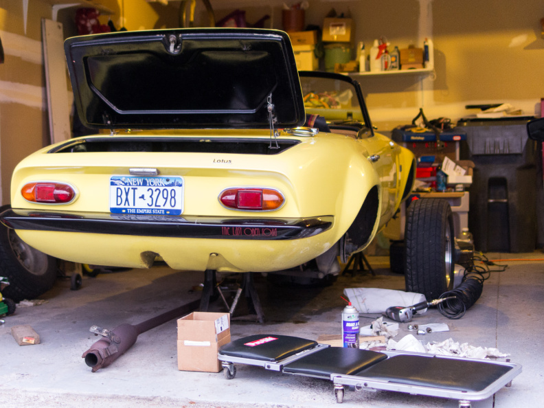 LotusElan-120930-01