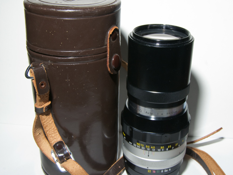 Nikkor 20cm F4 with case