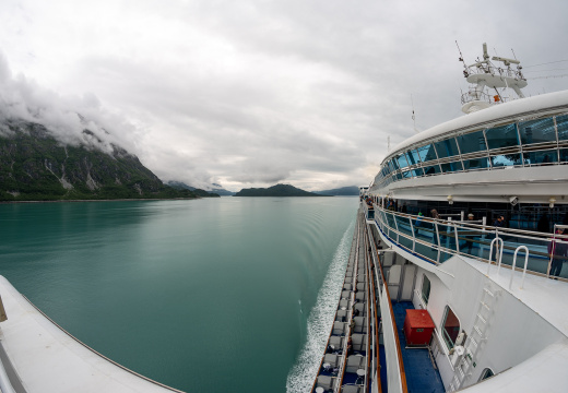 passing through Tarr Inlet