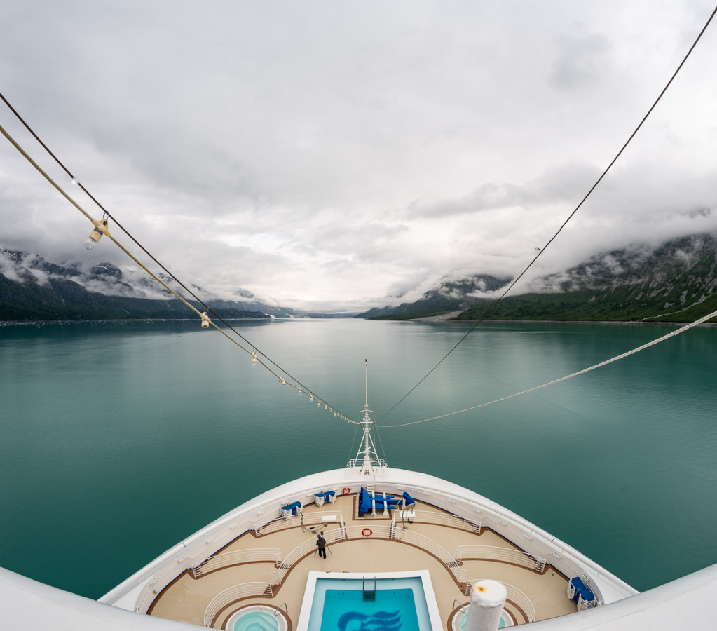 passing through Tarr Inlet