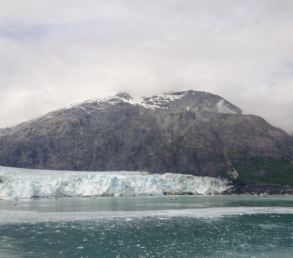 leaving Margerie Glacier