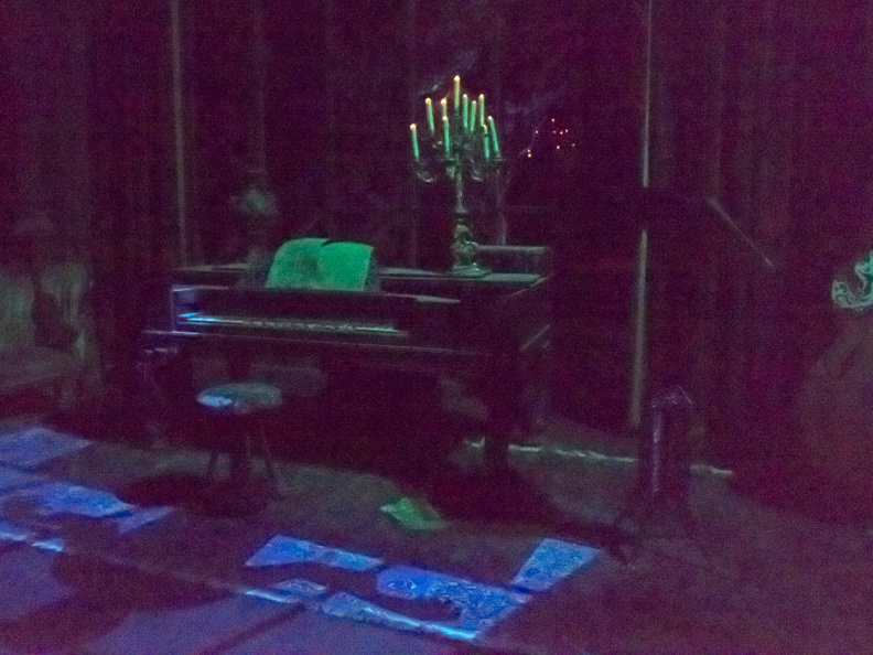 Ghostly piano player