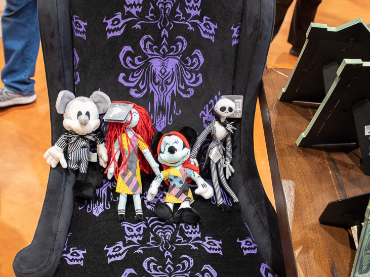 Haunted Mansion chair in Marketplace Co-Op