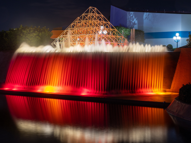 Upside-down fountain at Imagination pavilion