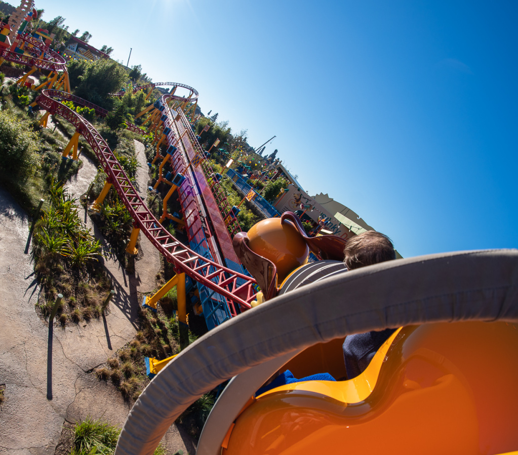 Slinky Dog on-ride