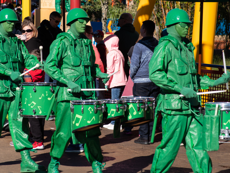 Army Men drummers