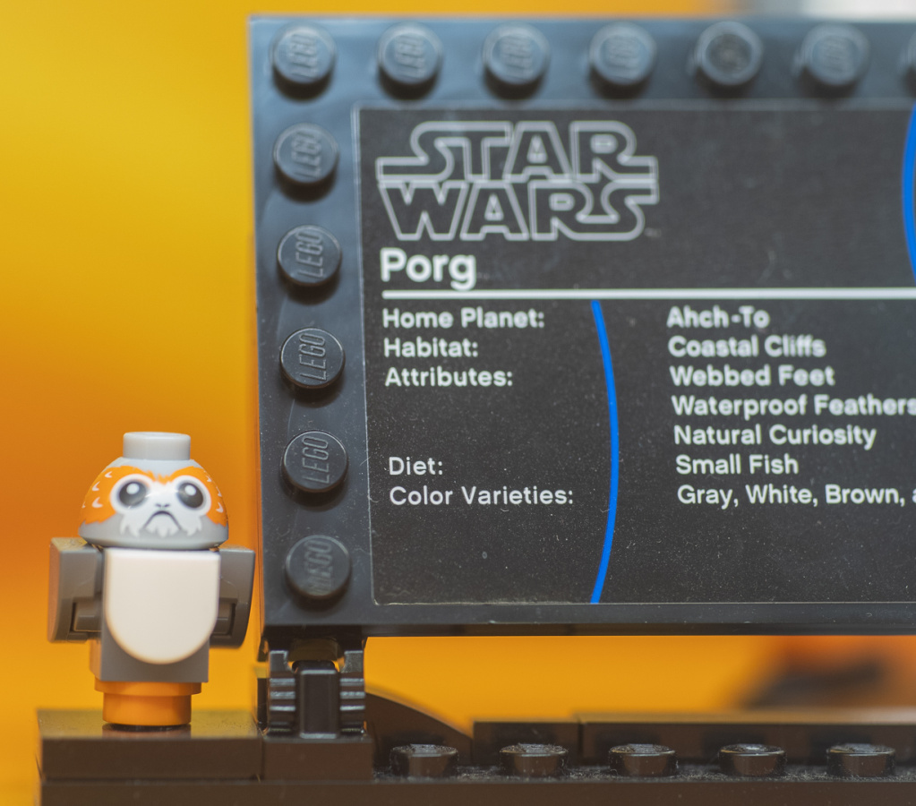 Lego porg