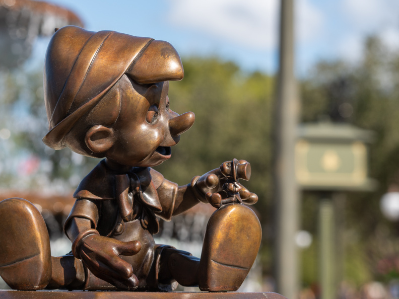Pinocchio statue