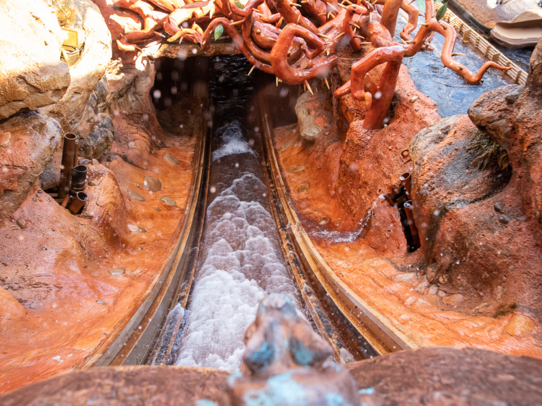 Splash Mountain on-ride